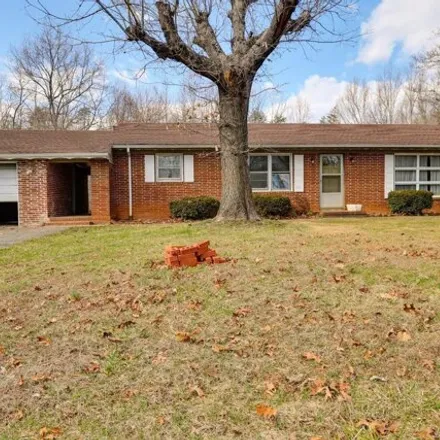 Buy this 3 bed house on Wards Road in Yellow Branch, Campbell County