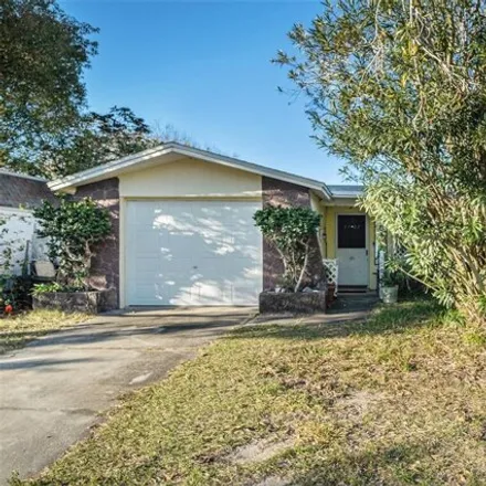 Buy this 2 bed house on 5711 Thrush Drive in Elfers, FL 34652