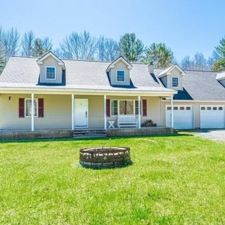 Buy this 3 bed house on 127 Birch Hill Road in Shaftsbury, Bennington County