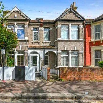 Buy this 3 bed townhouse on 8 Woodhouse Grove in London, E6 1DQ