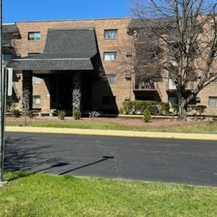 Buy this 2 bed condo on 455 West Stevens Drive in Addison, IL 60101