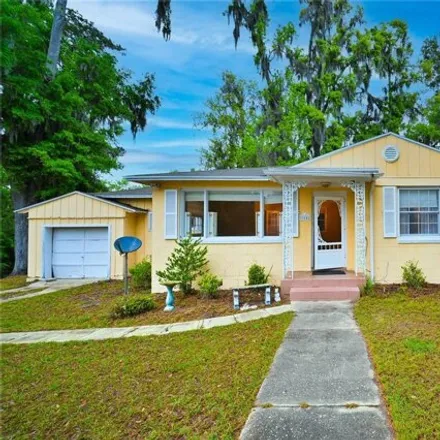 Buy this 2 bed house on 315 Southwest Montgomery Drive in Lake City, FL 32025