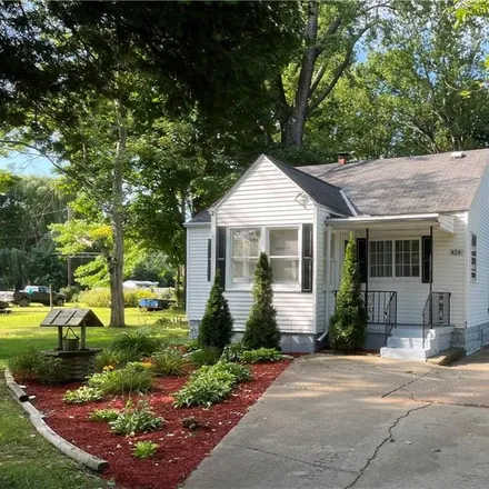 Buy this 3 bed house on 424 Fair Avenue in Fairfield, Harborcreek Township