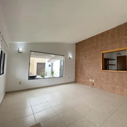 Buy this 17 bed house on 2da de Cedros in Delegación Félix Osores, 76100 Querétaro