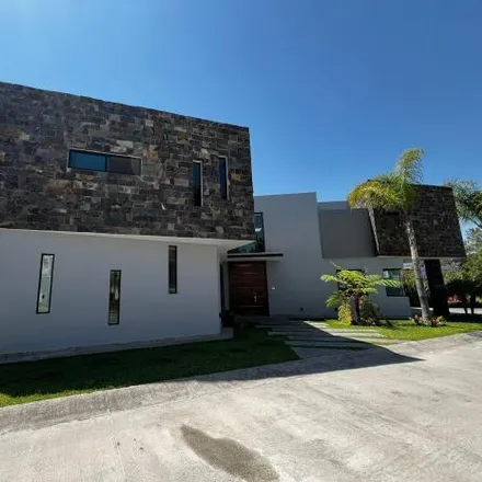 Image 1 - Calle Paseo de los Geranios, Rancho Contento, 45136 San Juan de Ocotán, JAL, Mexico - House for sale