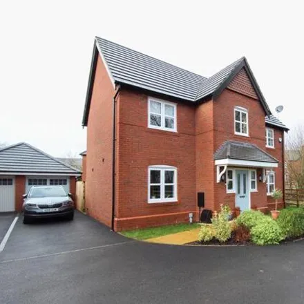 Buy this 4 bed house on Ashurst Road in Shevington, WN6 0SD