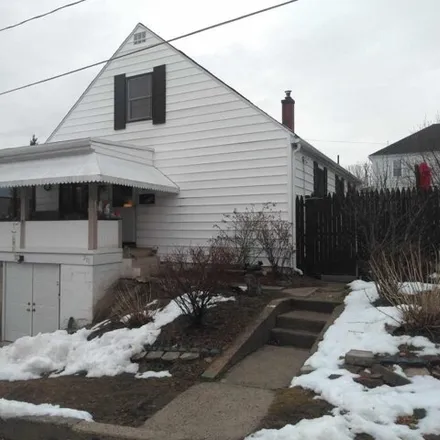 Buy this 3 bed house on 7th Street in Coaldale, Schuylkill County