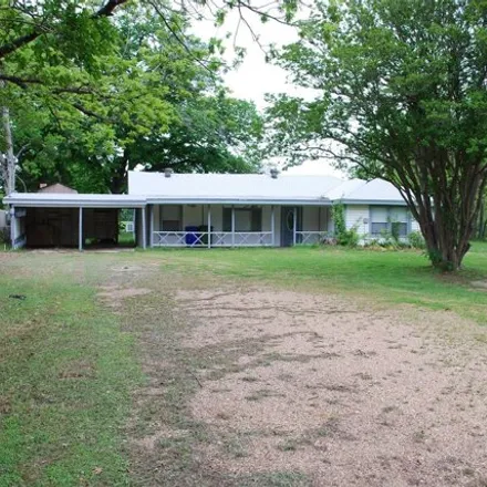 Buy this 2 bed house on Seagoville Road in Balch Springs, TX 75253
