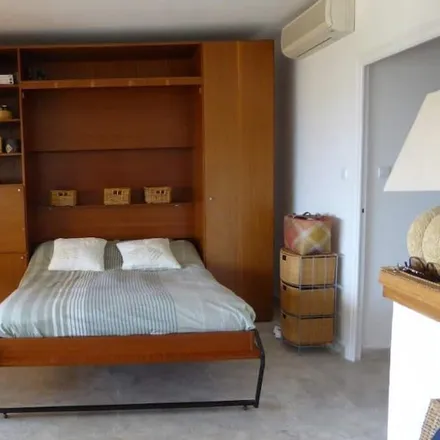 Rent this studio apartment on Coggia in South Corsica, France