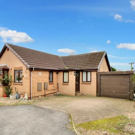 Buy this 3 bed house on Warmsworth Halt in Conisbrough, DN4 9FA