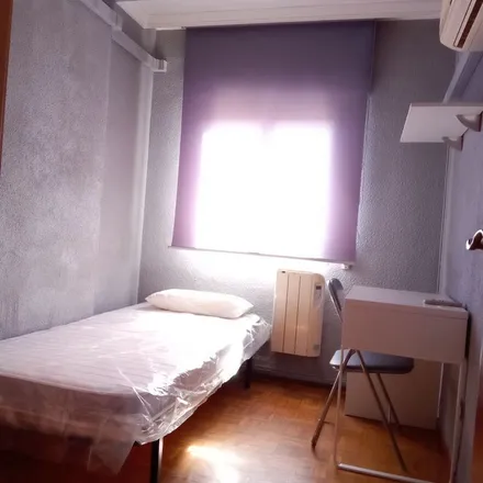 Rent this 1 bed apartment on Calle Polvoranca in 28901 Getafe, Spain