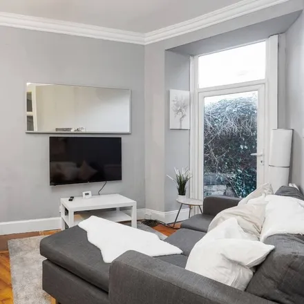 Rent this 2 bed apartment on City of Edinburgh in EH7 5UQ, United Kingdom