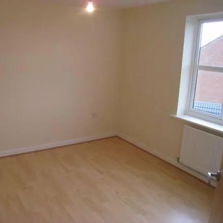 Image 4 - Sockburn Close, Leicester, LE5 1NR, United Kingdom - Apartment for sale
