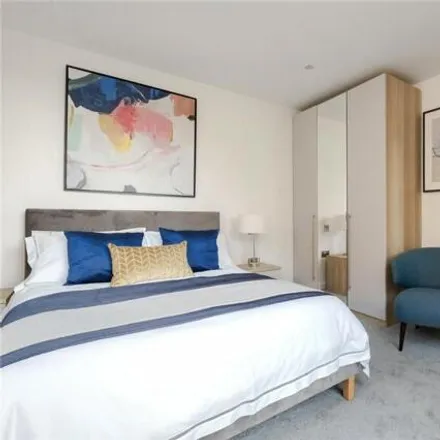 Buy this 2 bed apartment on Pembroke Street in London, N1 0DP