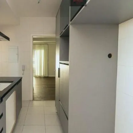 Buy this 4 bed apartment on Rua Leonardo Jones Junior 24 in Campos Elísios, São Paulo - SP