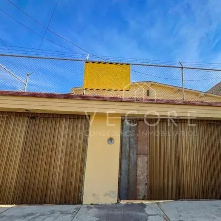 Buy this 5 bed house on Howard Gardner in Calle Domingo F. Sarmiento, Prados Providencia