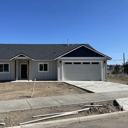 Buy this 3 bed house on 518 Southwest Culver Highway in Madras, OR 97741
