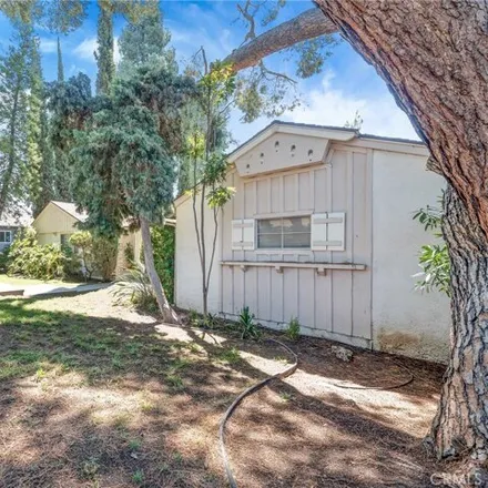 Image 6 - Alley 79726, Los Angeles, CA 91405, USA - House for sale