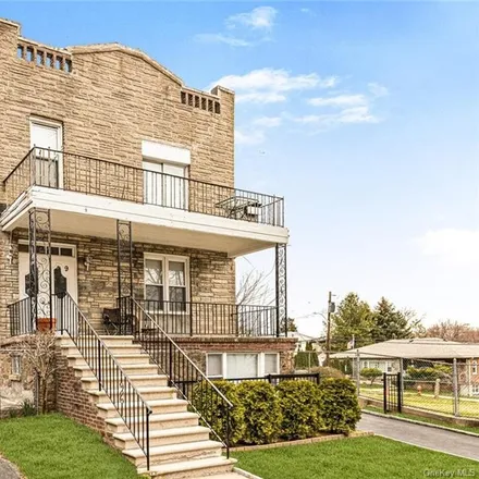 Image 3 - 9 Aqueduct Avenue, Lincoln, City of Yonkers, NY 10704, USA - Townhouse for sale
