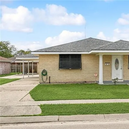 Buy this 3 bed house on 3559 Pakenham Drive in Versailles, Chalmette