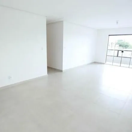 Rent this 3 bed apartment on Rua João Pinheiro in Centro, Alfenas - MG