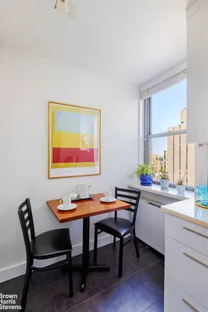Image 7 - 444 EAST 86TH STREET 20H in New York - Apartment for sale