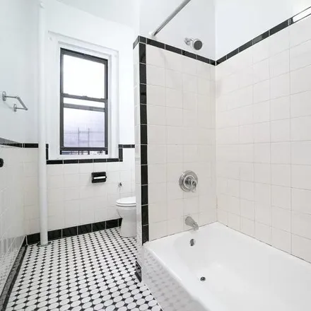Image 7 - 206 West 99th Street, New York, NY 10025, USA - House for rent