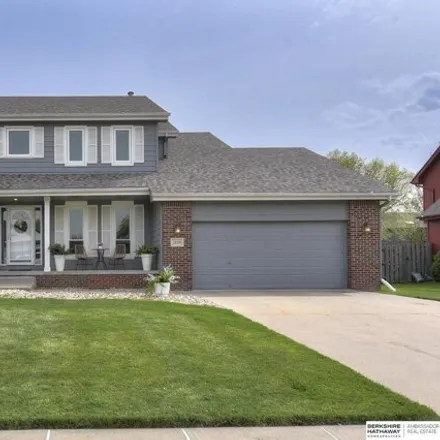 Buy this 4 bed house on 2169 Franklin Drive in Papillion, NE 68133