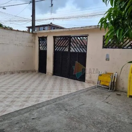 Buy this 1 bed house on Rua Thereza Bastos de Oliveira in Quietude, Praia Grande - SP