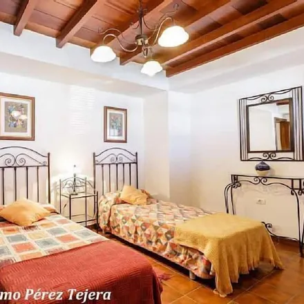 Image 4 - La Palma del Condado, Andalusia, Spain - Townhouse for rent