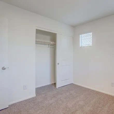 Image 2 - Meadow Sparrow Place, Henderson, NV 89011, USA - Room for rent