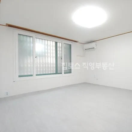 Image 4 - 서울특별시 강남구 신사동 560-12 - Apartment for rent