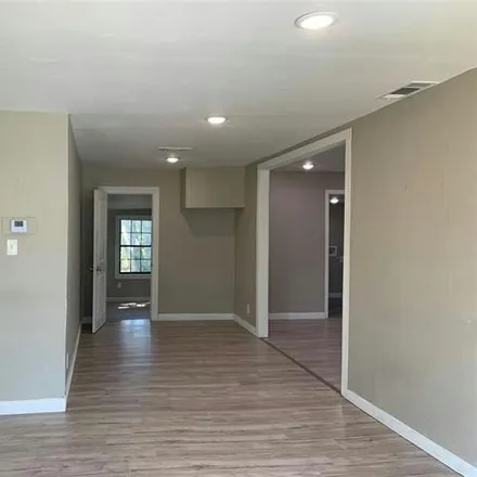 Image 3 - 3047 Sunnyvale Street, Dallas, TX 75216, USA - House for rent