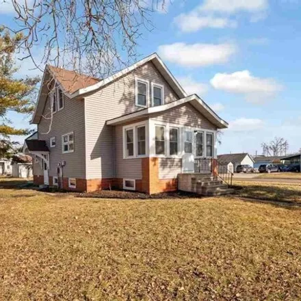 Buy this 4 bed house on 200 North Gorman Street in Blue Earth, MN 56013