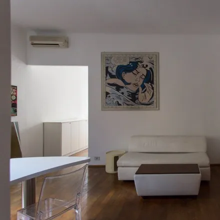 Image 2 - Francone moto, Via Piero della Francesca, 20154 Milan MI, Italy - Apartment for rent