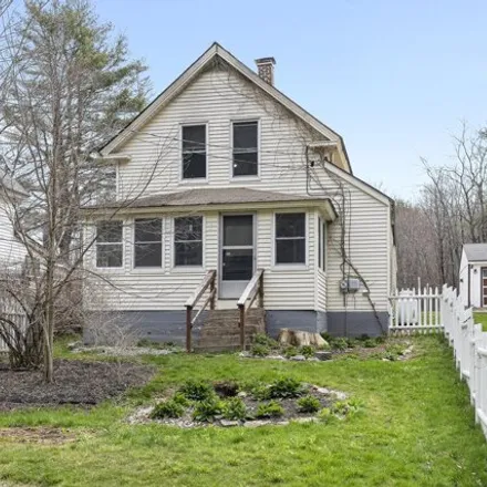 Buy this 3 bed house on 7 South Street in Topsham, ME 04086