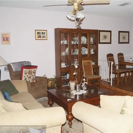 Image 4 - 2971 Northwest 106th Avenue, Coral Springs, FL 33065, USA - House for sale