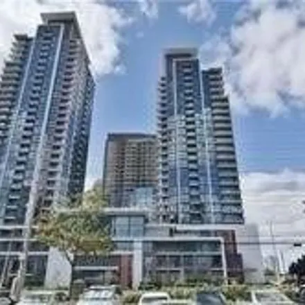 Image 5 - Pinnacle Uptown Crystal Towers, 75 Eglinton Avenue West, Mississauga, ON L5R 0E5, Canada - Apartment for rent