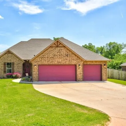 Buy this 3 bed house on 12596 Deer Valley in Logan County, OK 73044