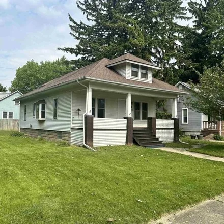 Buy this 3 bed house on 26 Smith Street in Mount Clemens, MI 48043