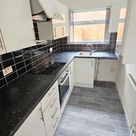 Rent this 3 bed townhouse on 17 Saint Stephens Road in Nottingham, NG2 4JR