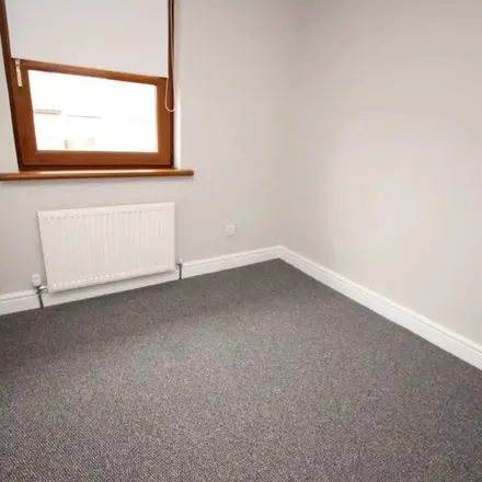 Rent this 2 bed apartment on 26 Ward Avenue in Lisburn, BT28 1HN