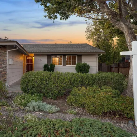 Buy this 3 bed house on 332 Tulip Street in Fairfield, CA 94533
