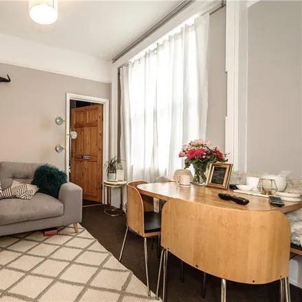 Rent this 2 bed apartment on unnamed road in London, SW2 2EG
