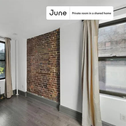 Image 2 - 345 East 21st Street, New York, NY 10010, USA - Room for rent