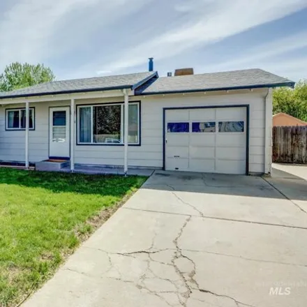 Buy this 3 bed house on 768 18th Avenue North in Nampa, ID 83687