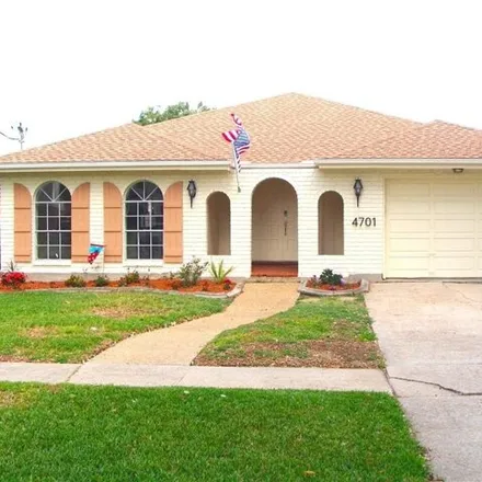 Buy this 4 bed house on 4701 Park Drive North in Metairie, LA 70001