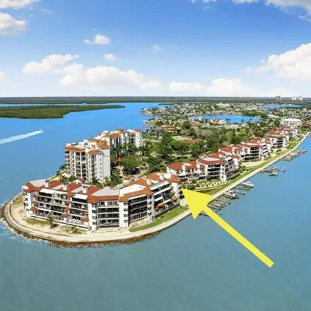 Image 3 - Twin Dolphins, La Peninsula Boulevard, Collier County, FL 33937, USA - Townhouse for sale