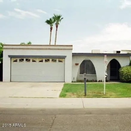 Rent this 3 bed house on 10019 North 48th Drive in Glendale, AZ 85302
