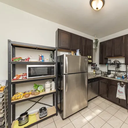 Rent this 1 bed apartment on 3219 West Hirsch Street